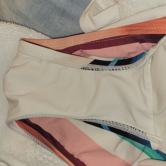 LA BLANCA LA AZTECA PLYNGE ONE PIECE SWIMSUIT SUIT - Picture 10 of 13